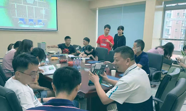 “推進(jìn)智慧水務(wù)技術(shù)，建設(shè)綠色生態(tài)道路”交流會(huì)如期舉行
